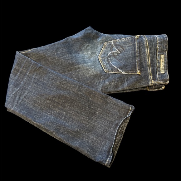 Express Denim - NWOT women’s Express size 6 Stella regular boot jeans